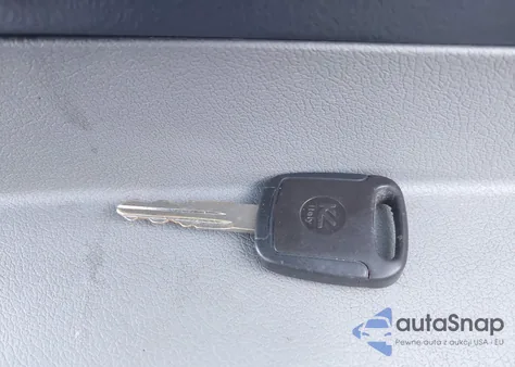 2006 Chrysler 300 Touring z USA, uszkodzony, nr VIN 2C3KA53G56H152201